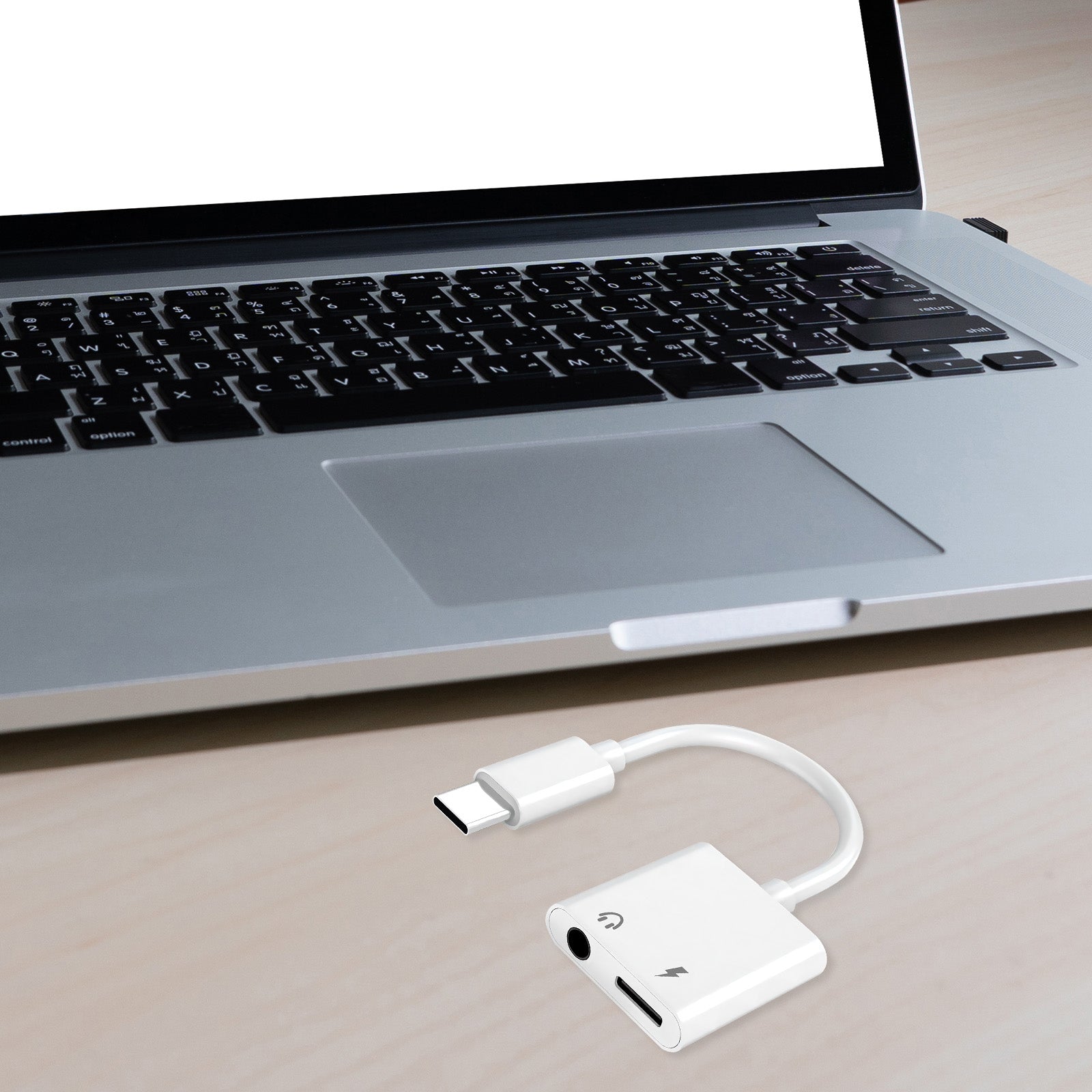 USB-C Audio Adapter with USB-C Charging Port